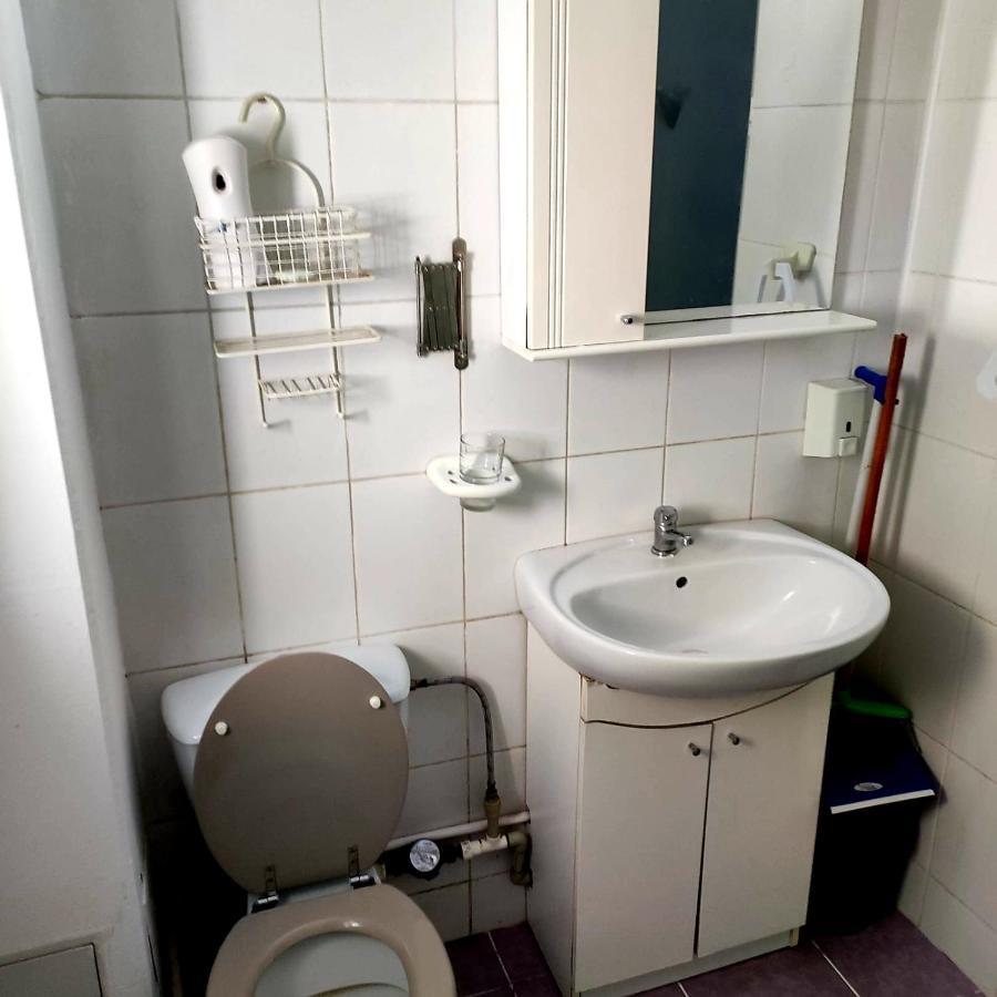 Garsoniera Centrul Bucurestiului Lejlighed Eksteriør billede